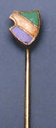 Nadel in Wappenform mit Farben
